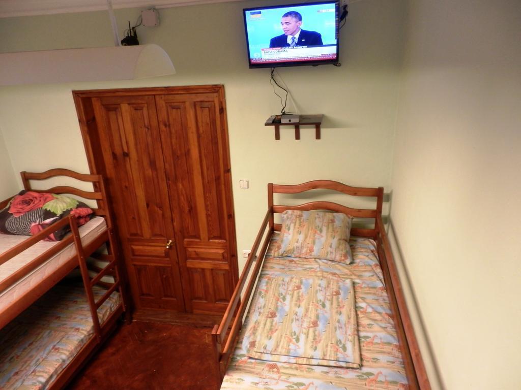 Yourhostel Kiew Zimmer foto