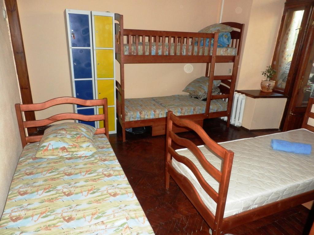 Yourhostel Kiew Zimmer foto