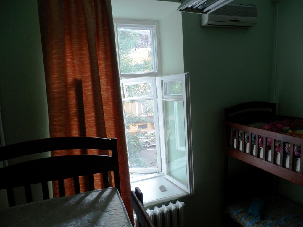 Yourhostel Kiew Zimmer foto